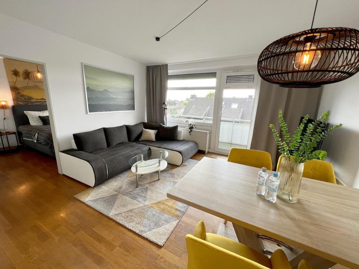 Beautiful 2-Room Apartment With Balkony In Willich Kültér fotó